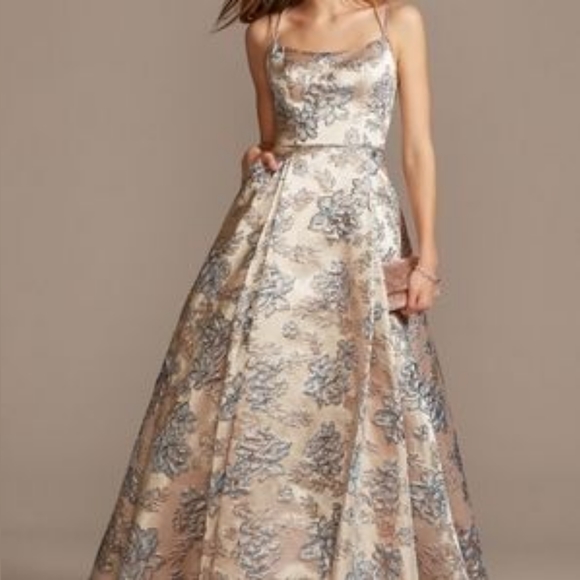 Blondie Nites metallic brocade prom dress - Picture 2 of 3